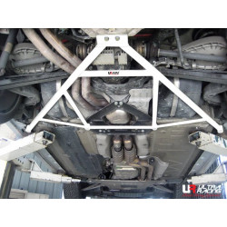 BMW Z4 E89 09+ UltraRacing 5-Point Stražnji donji povezivač 2540