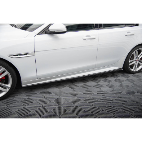 Body kit i vizualni dodaci Difuzori bočnih pragova Jaguar XE R-Sport X760 | race-shop.hr