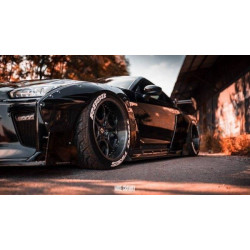 BOČNI LIPOVI Nissan GTR