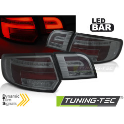 TUNING-TEC LED stražnja svjetla (LED Bar, SEQ) za AUDI A3 8P 5D 03-08, dimljena, crvena