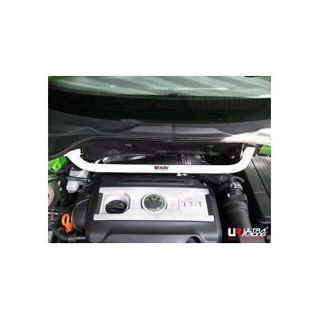 Povezivači muldi VW Scirocco 08+ 2.0T UltraRacing 2-točkasti Gornji povezivač muldi/poveziva šipka prednjih amortizera | race-shop.hr