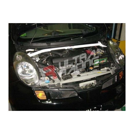 Povezivači muldi Nissan Micra K12 02-07 UltraRacing Gornji povezivač muldi/poveziva šipka prednjih amortizera | race-shop.hr