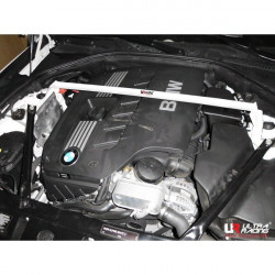 BMW 520/525/528 F10 10+ UltraRacing 2-točkasti Gornji povezivač muldi/poveziva šipka prednjih amortizera